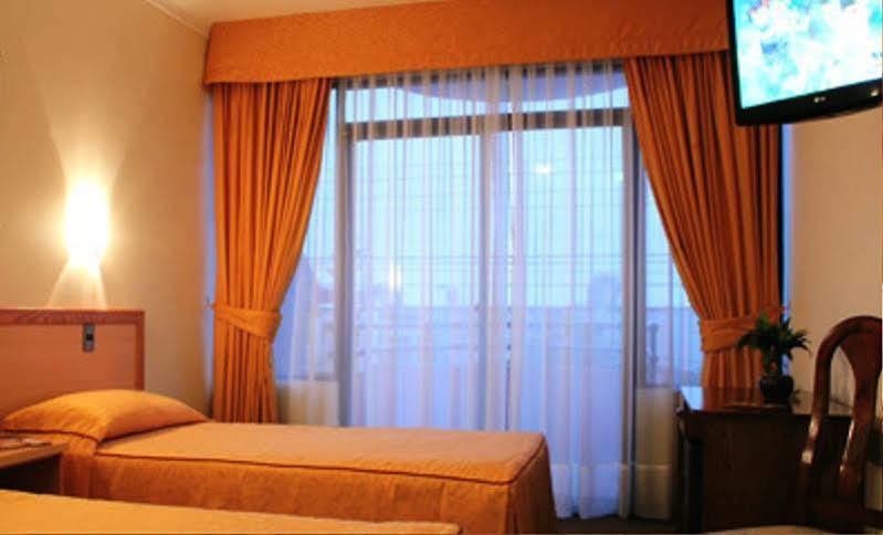 Arenas Blancas Hotel Iquique Bagian luar foto